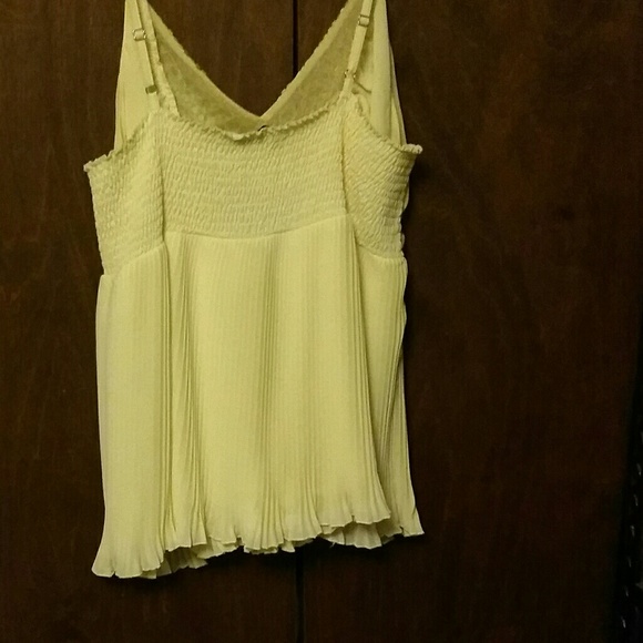 KAELYN MAX YELLOW RHINESTONE AND BEADED TOP - Picture 4 of 11